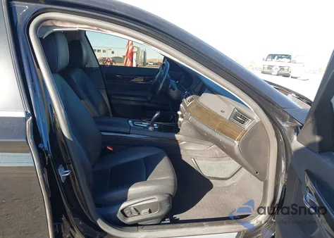 2014 BMW 740Li from USA, damaged, VIN WBAYE4C57ED138277